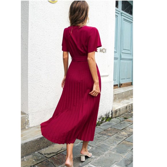 Flutter Sleeve Belted Surplice Midi Dress - Picture 6 of 9